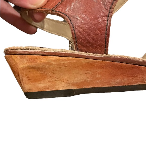 Vintage Viviana G&R Brown worn distressed Leather sandals - Picture 13 of 13